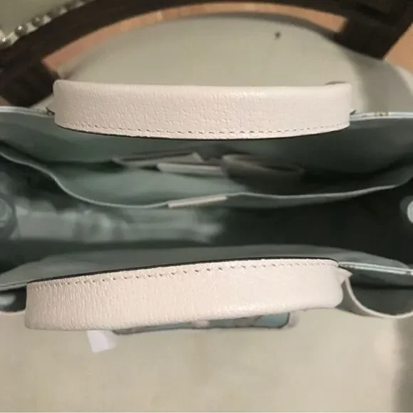 Guccifloral canvas tote Totes